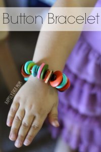 How to Make an Easy Button Bracelet